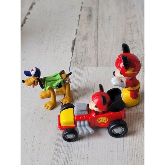Disney Mickey Mouse Pluto mechanic car race set toy figure - Picture 8 of 11